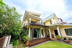Tanah Merah Besar Lane (D17), Detached #451698141